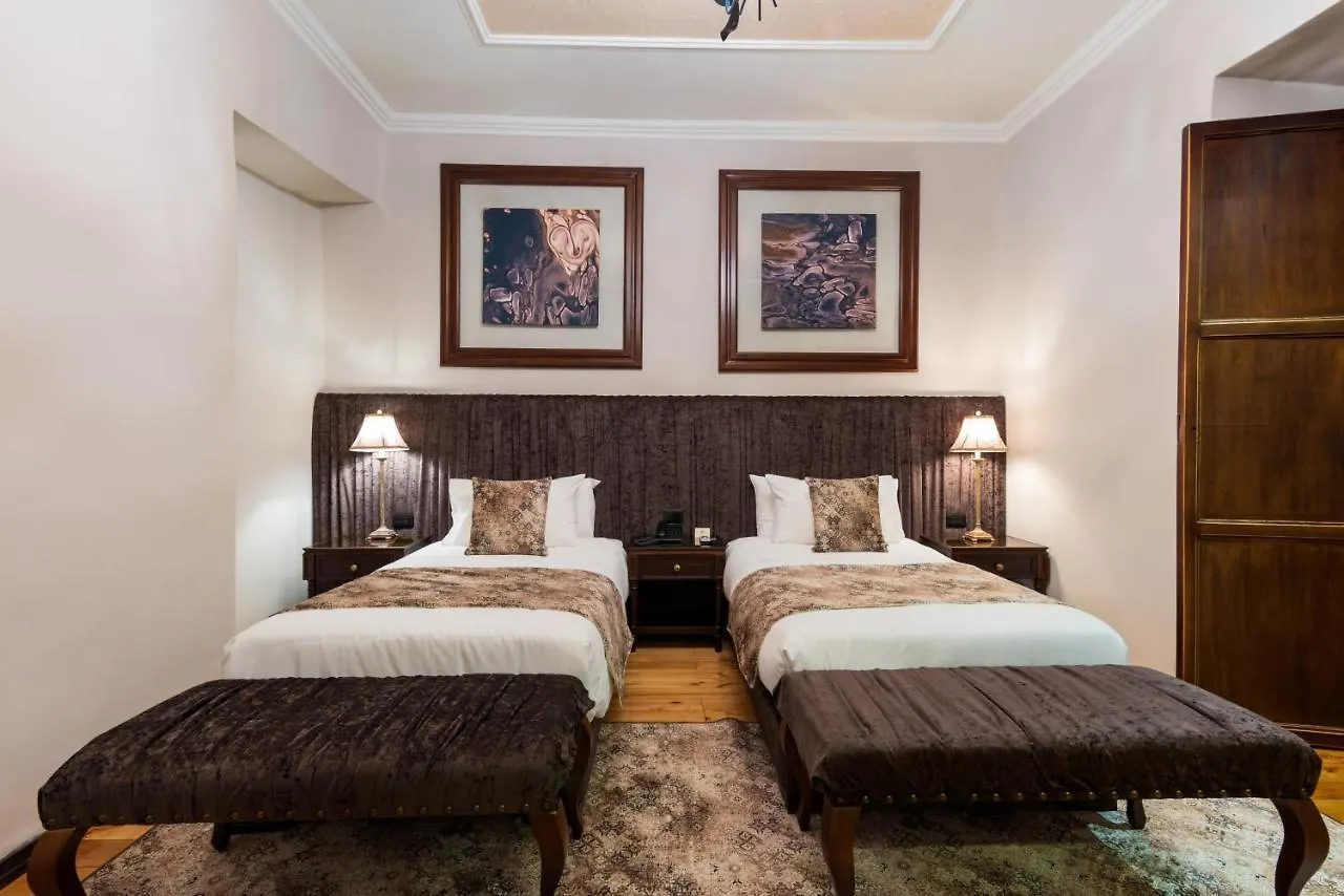 Hotel La Cofradia Pub-House Cuenca
